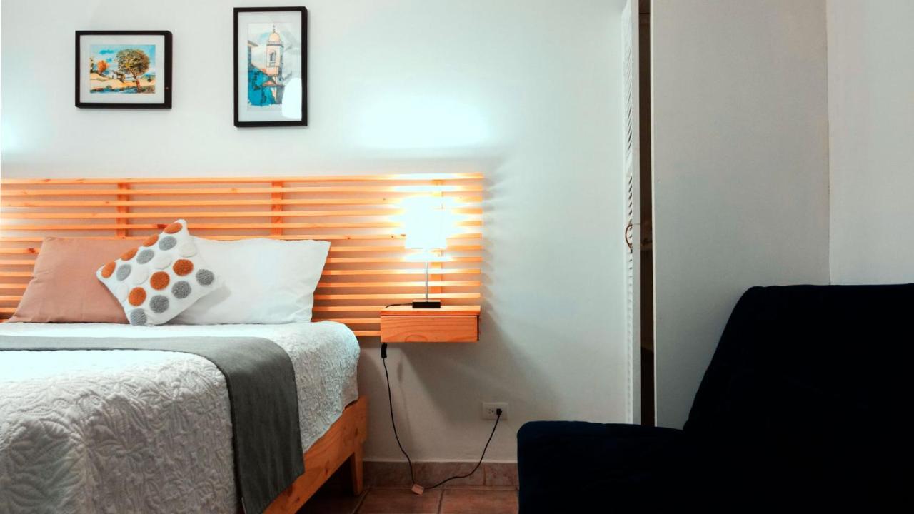 Trebol Amarillo Bed & Breakfast Escazu Exterior photo