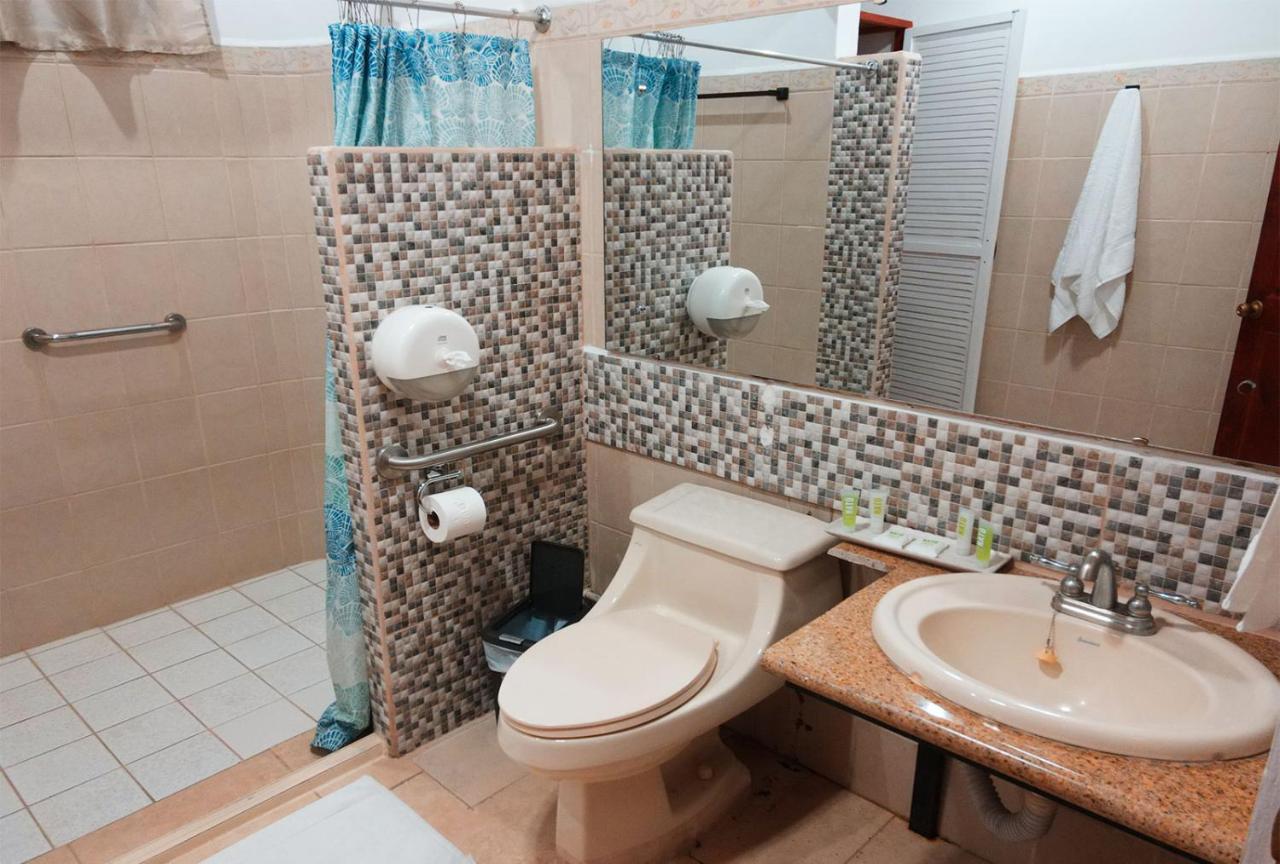 Trebol Amarillo Bed & Breakfast Escazu Exterior photo