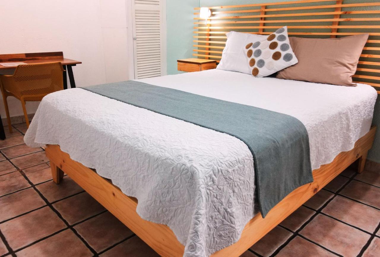 Trebol Amarillo Bed & Breakfast Escazu Exterior photo